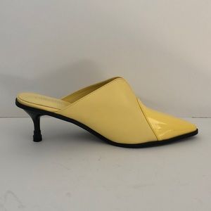 Yellow Mule Heel